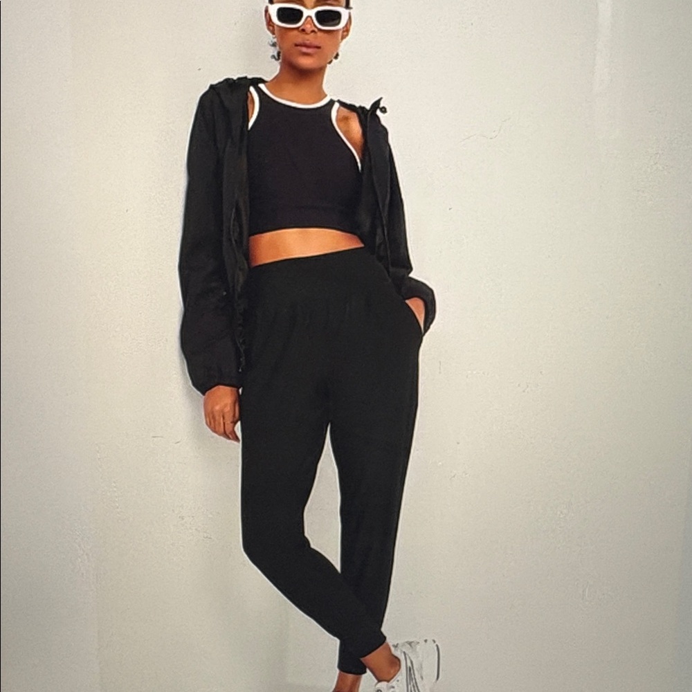 NWT Old Navy StretchTech Joggers Size Large